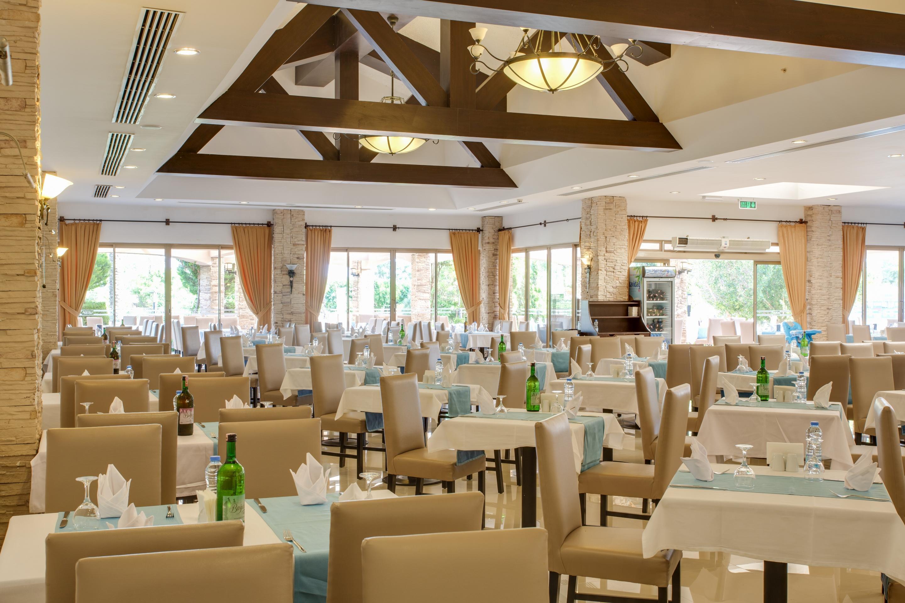 Lucida Beach Hotel Camyuva Luaran gambar