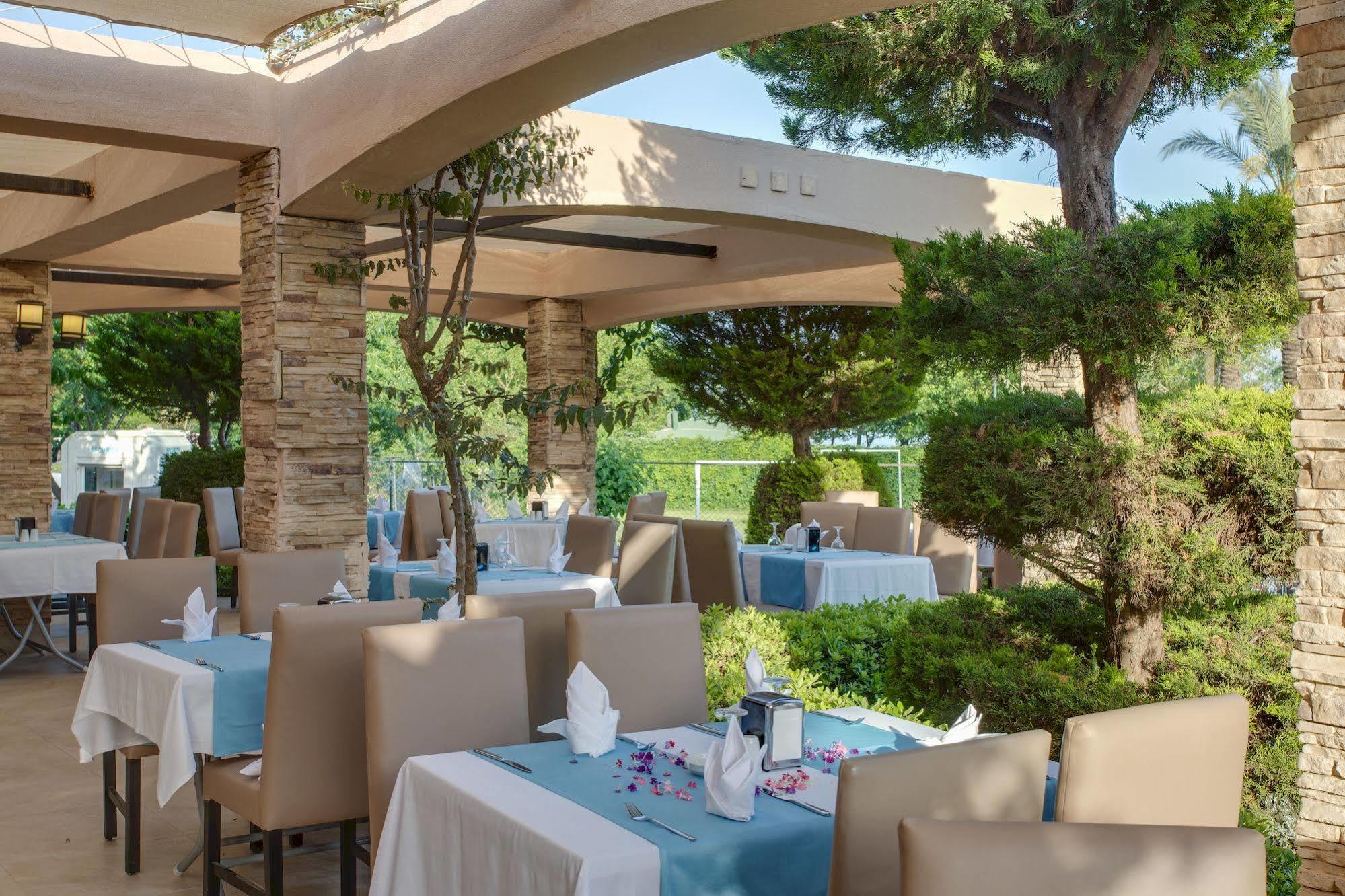 Lucida Beach Hotel Camyuva Luaran gambar