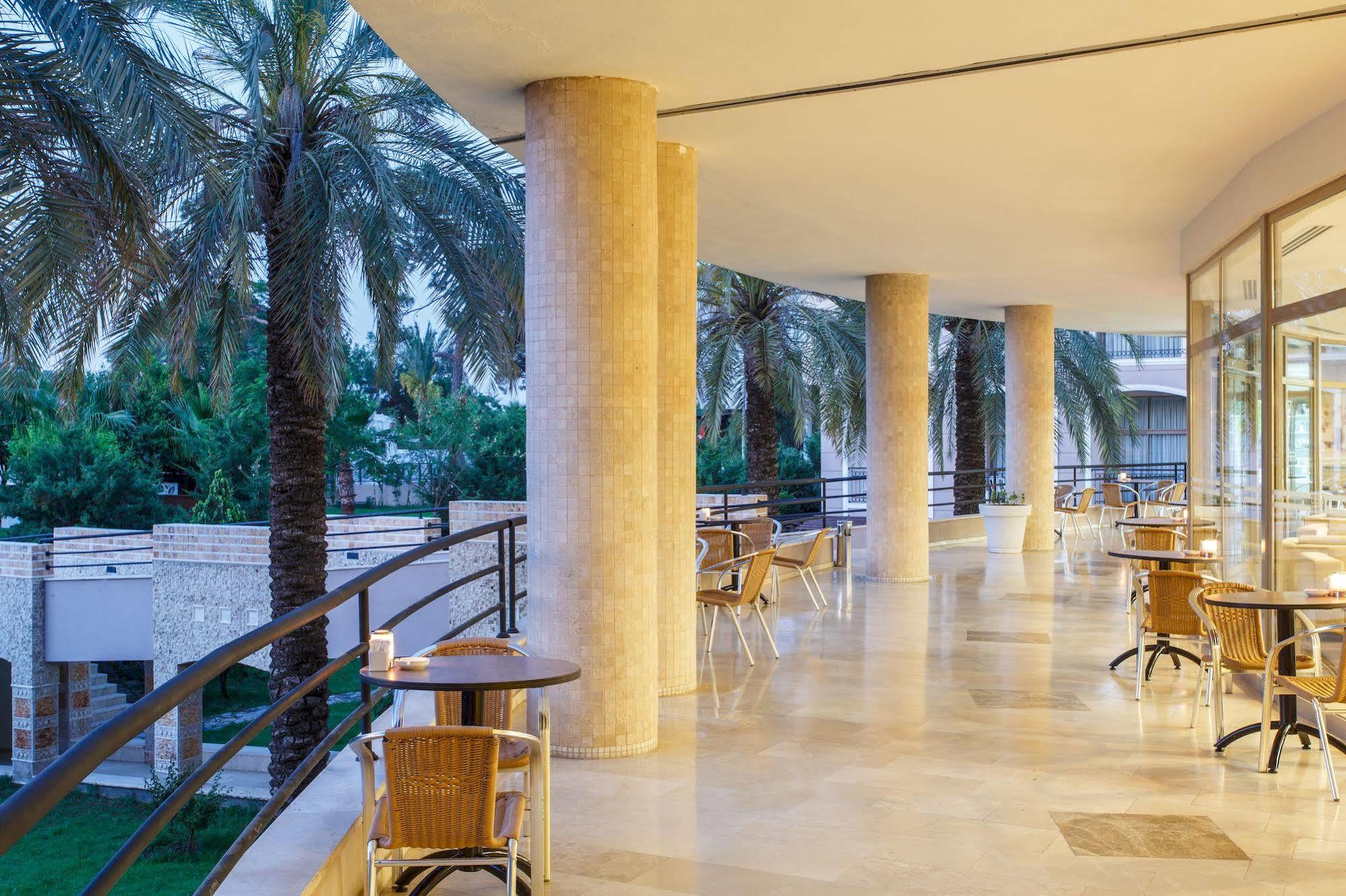 Lucida Beach Hotel Camyuva Luaran gambar